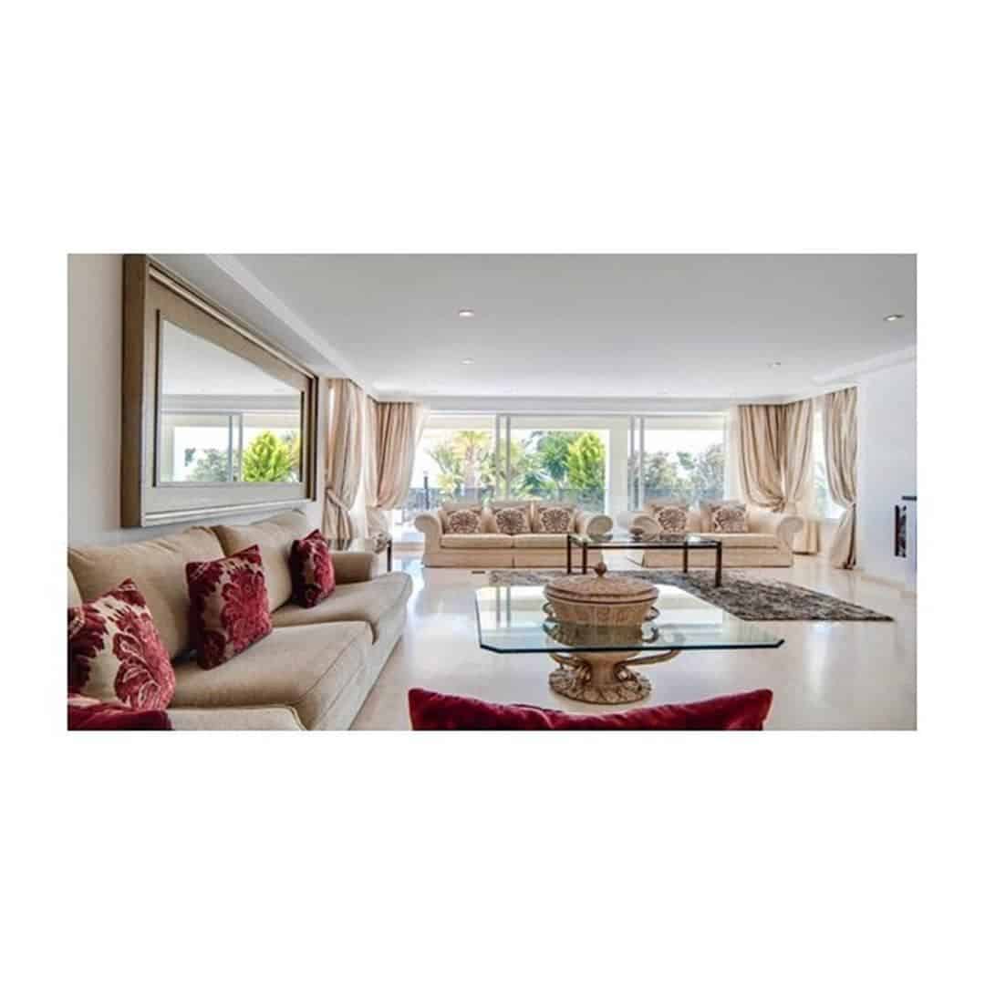 8 bedroom Villa for sale in Elviria - € 3,500,000 (Ref: 3701139)