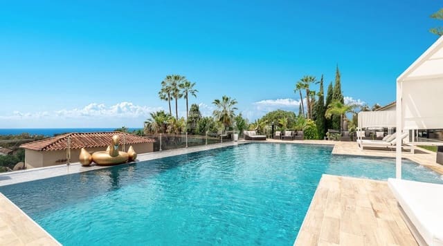 8 bedroom Villa for sale in Elviria, Marbella - € 4,200,000 (Ref: 3701139)