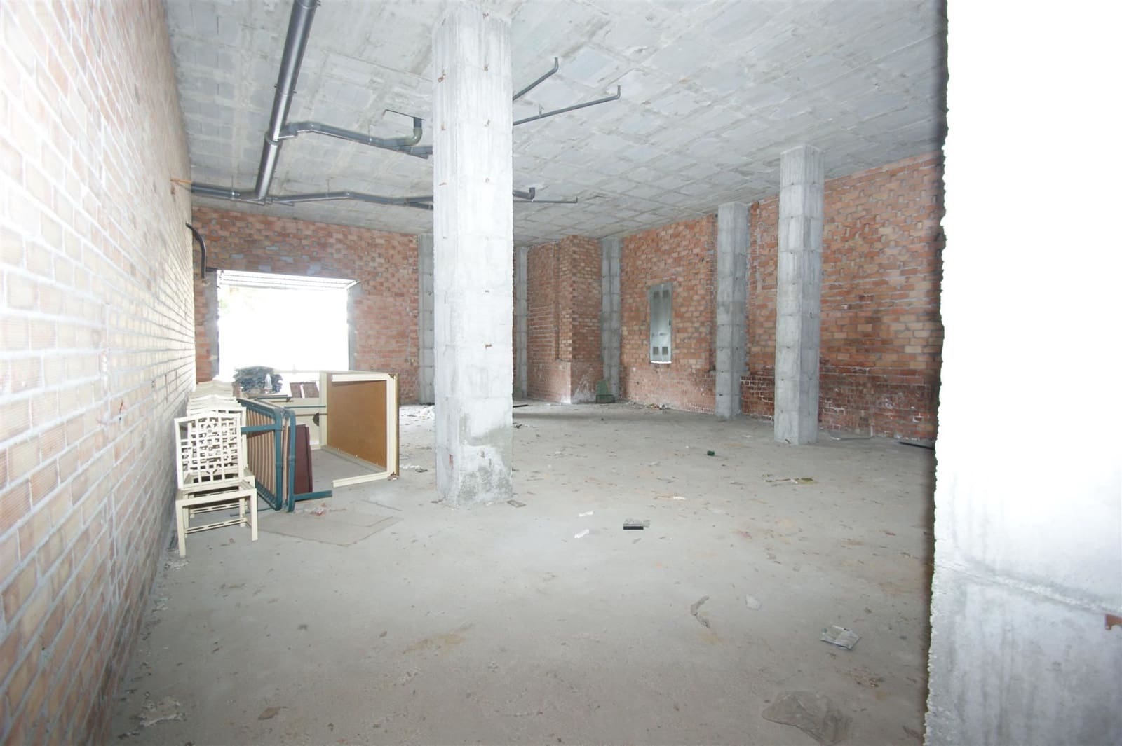 Villa for sale in Nueva Andalucia - € 390,000 (Ref: 3889715)