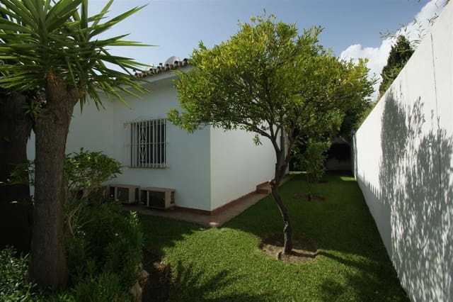 3 sypialnia Willa na sprzedaż w Nueva Andalucía Centro, Marbella - 1 395 000 € (Ref: 4146237)