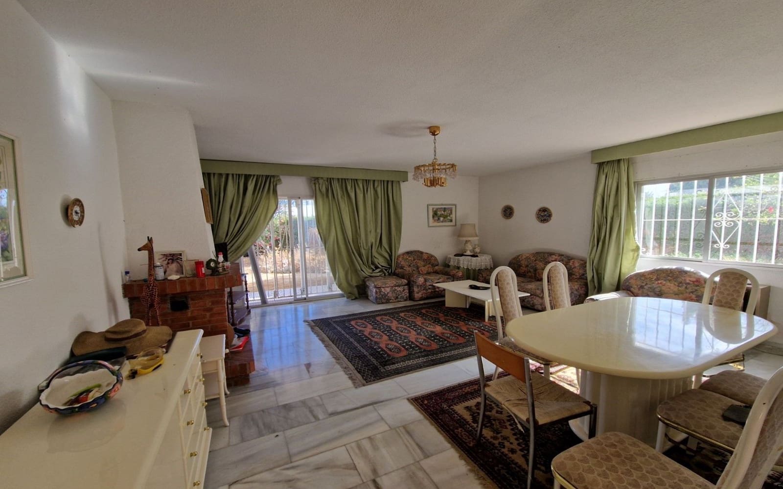 3 sypialnia Willa na sprzedaż w Nueva Andalucia - 1 395 000 € (Ref: 4146237)