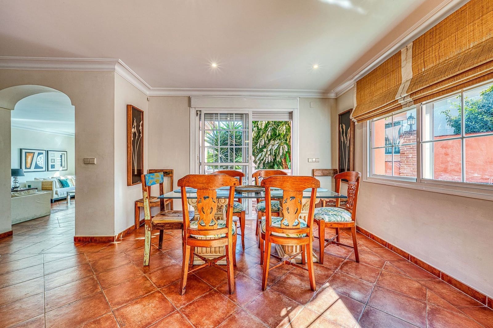 Chalet de 4 habitaciones en Nueva Andalucia en venta - 1.395.000 € (Ref: 4480013)