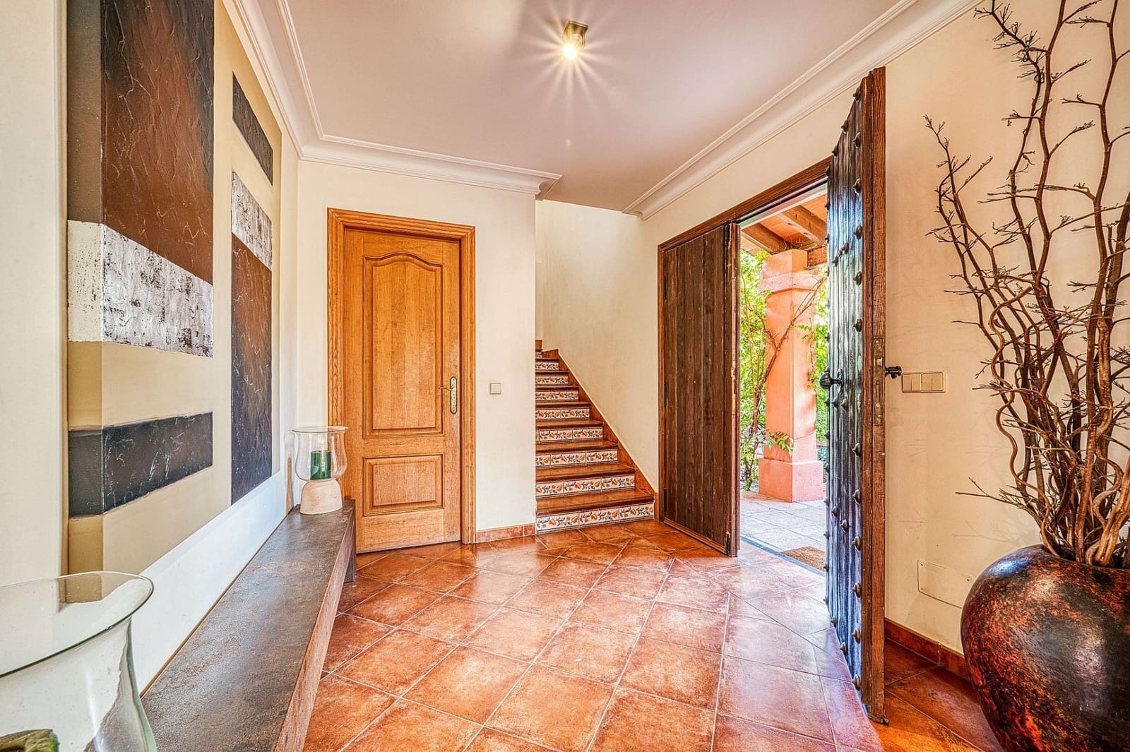 Chalet de 4 habitaciones en Nueva Andalucia en venta - 1.395.000 € (Ref: 4480013)