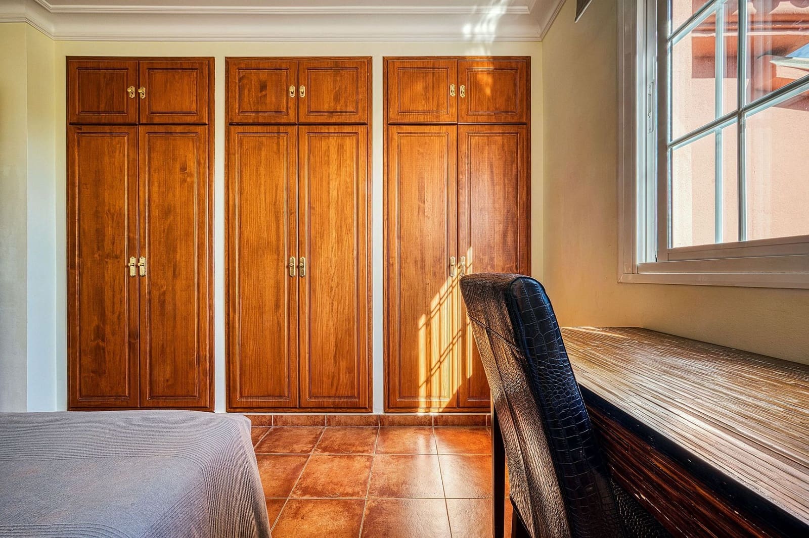 Chalet de 4 habitaciones en Nueva Andalucia en venta - 1.395.000 € (Ref: 4480013)