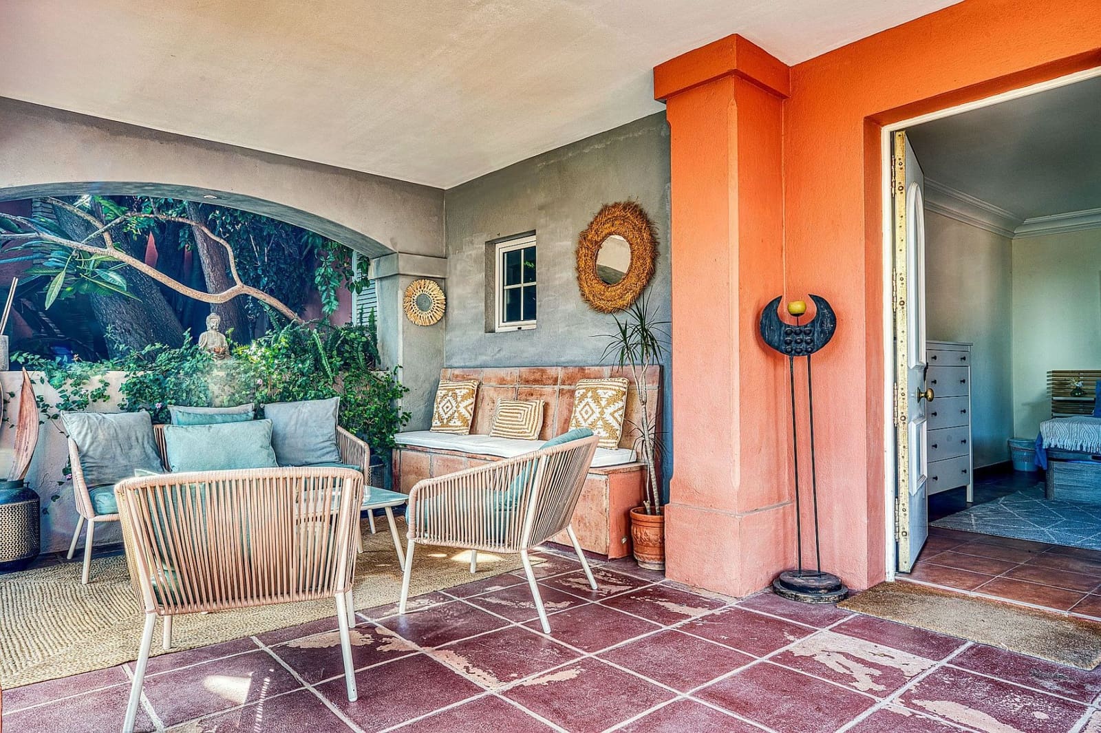 Chalet de 4 habitaciones en Nueva Andalucia en venta - 1.395.000 € (Ref: 4480013)