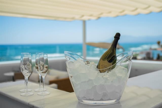 6 soveværelse Villa til salg i El Rosario, Marbella - € 6.500.000 (Ref: 4874006)