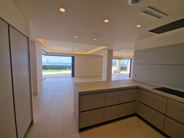 4 soverom Leilighet til salgs i El Velerín, Estepona - € 1 890 000 (Ref: 5018708)