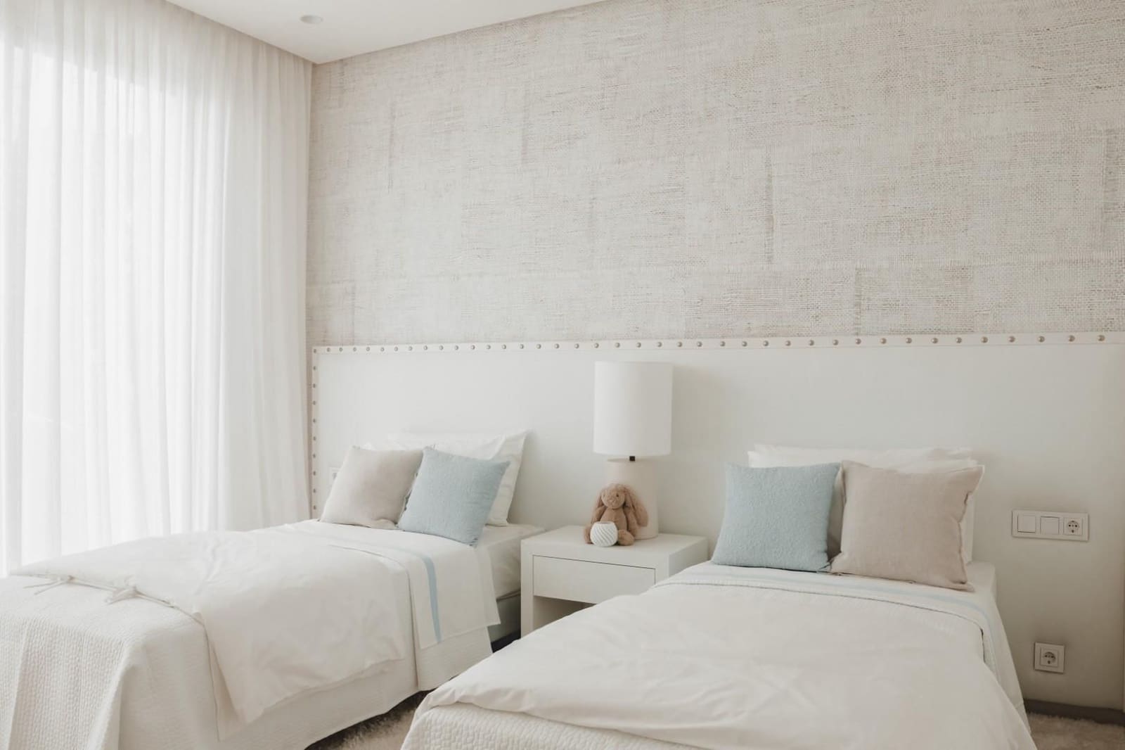 3 sypialnia Apartament na sprzedaż w Benahavis - 880 000 € (Ref: 5047550)