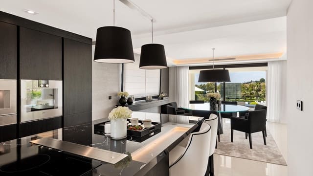 6 Zimmer Villa zu verkaufen in Nueva Andalucia, Marbella - 5.995.000 € (Ref: 5723149)