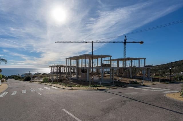 3 soveværelse Villa til salg i Torreguadiaro - San Diego, San Roque - € 880.000 (Ref: 5978630)