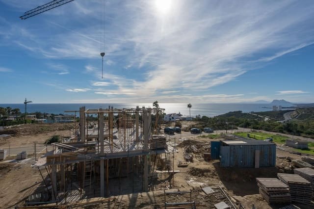 3 soveværelse Villa til salg i Torreguadiaro - San Diego, San Roque - € 880.000 (Ref: 5978630)