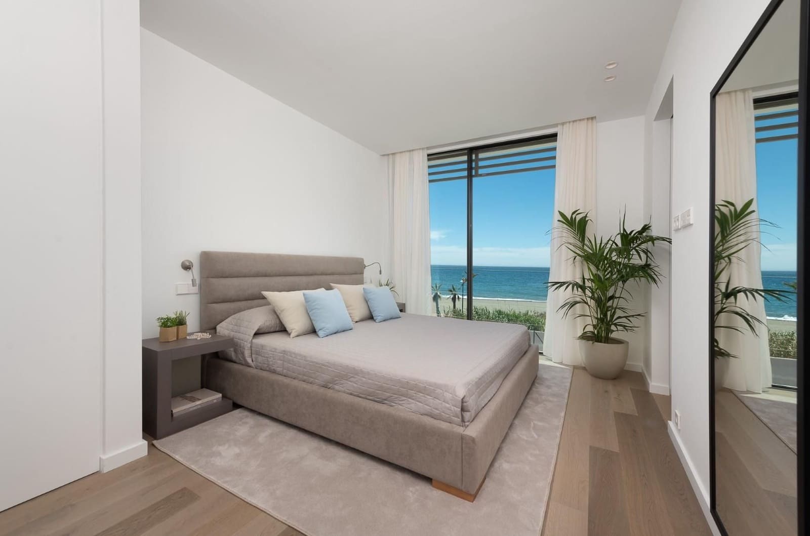 Chalet de 5 habitaciones en El Paraiso en venta - 6.200.000 € (Ref: 5990856)