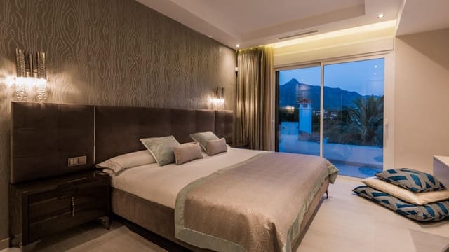 6 chambre Villa/Maison à vendre à Aloha Golf, Marbella - 3 250 000 € (Ref: 6082023)