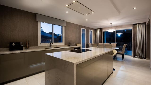 6 chambre Villa/Maison à vendre à Aloha Golf, Marbella - 3 250 000 € (Ref: 6082023)