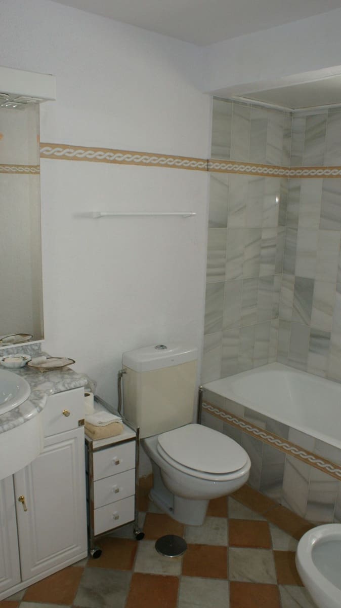 2 quarto Apartamento para venda em Nueva Andalucia - 1 100 000 € (Ref: 6876719)