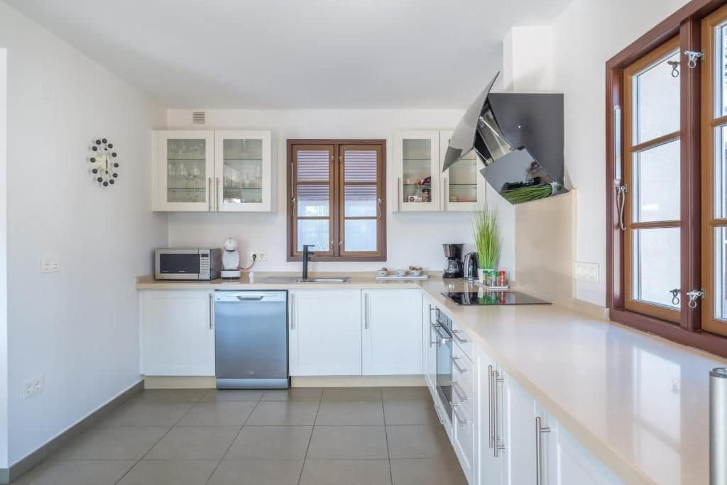 4 soveværelse Villa til salg i Nueva Andalucia - € 2.125.000 (Ref: 6876721)