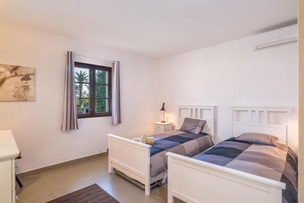 4 soveværelse Villa til salg i Nueva Andalucia - € 2.125.000 (Ref: 6876721)