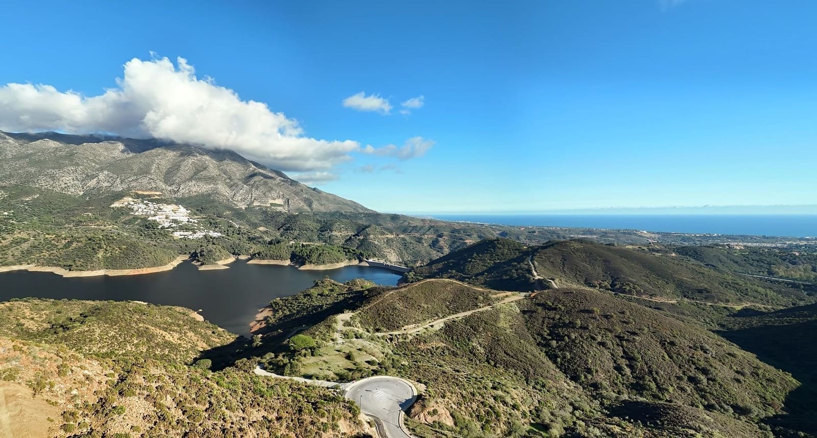 3 bedroom Apartment for sale in La Quinta - € 1,990,000 (Ref: 7352612)