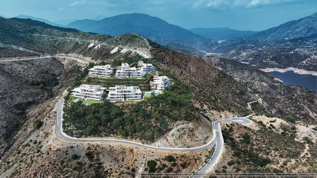 3 sovrum Lägenhet till salu i La Quinta, Benahavís - 1 990 000 € (Ref: 7352612)