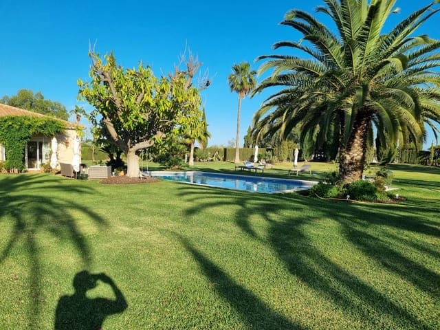 4 Zimmer Villa zu verkaufen in La Quinta, Benahavís - 3.900.000 € (Ref: 7714846)