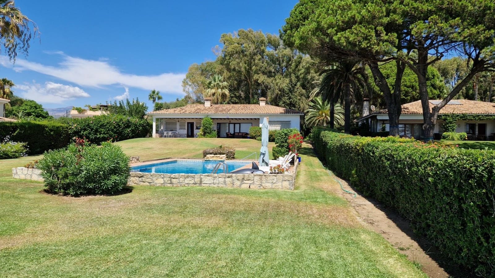 5 Zimmer Villa zu verkaufen in Estepona - 3.500.000 € (Ref: 7765100)