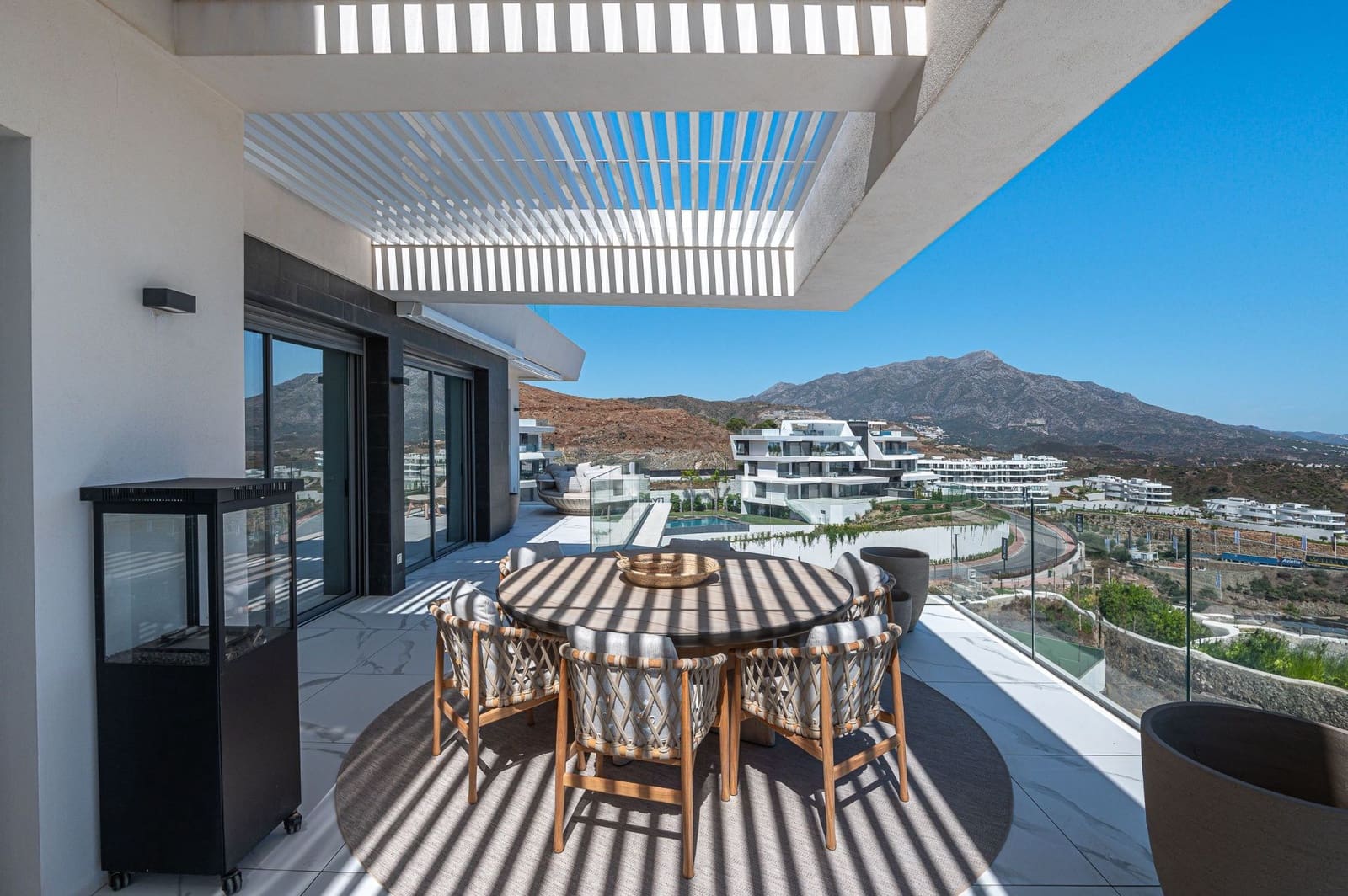 3 slaapkamer Appartement te koop in Benahavis - € 1.950.000 (Ref: 7848332)