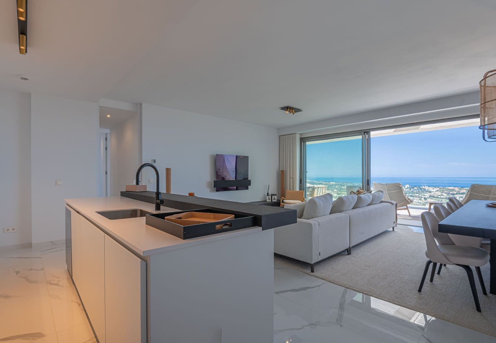 3 slaapkamer Appartement te koop in Benahavis - € 1.950.000 (Ref: 7848332)