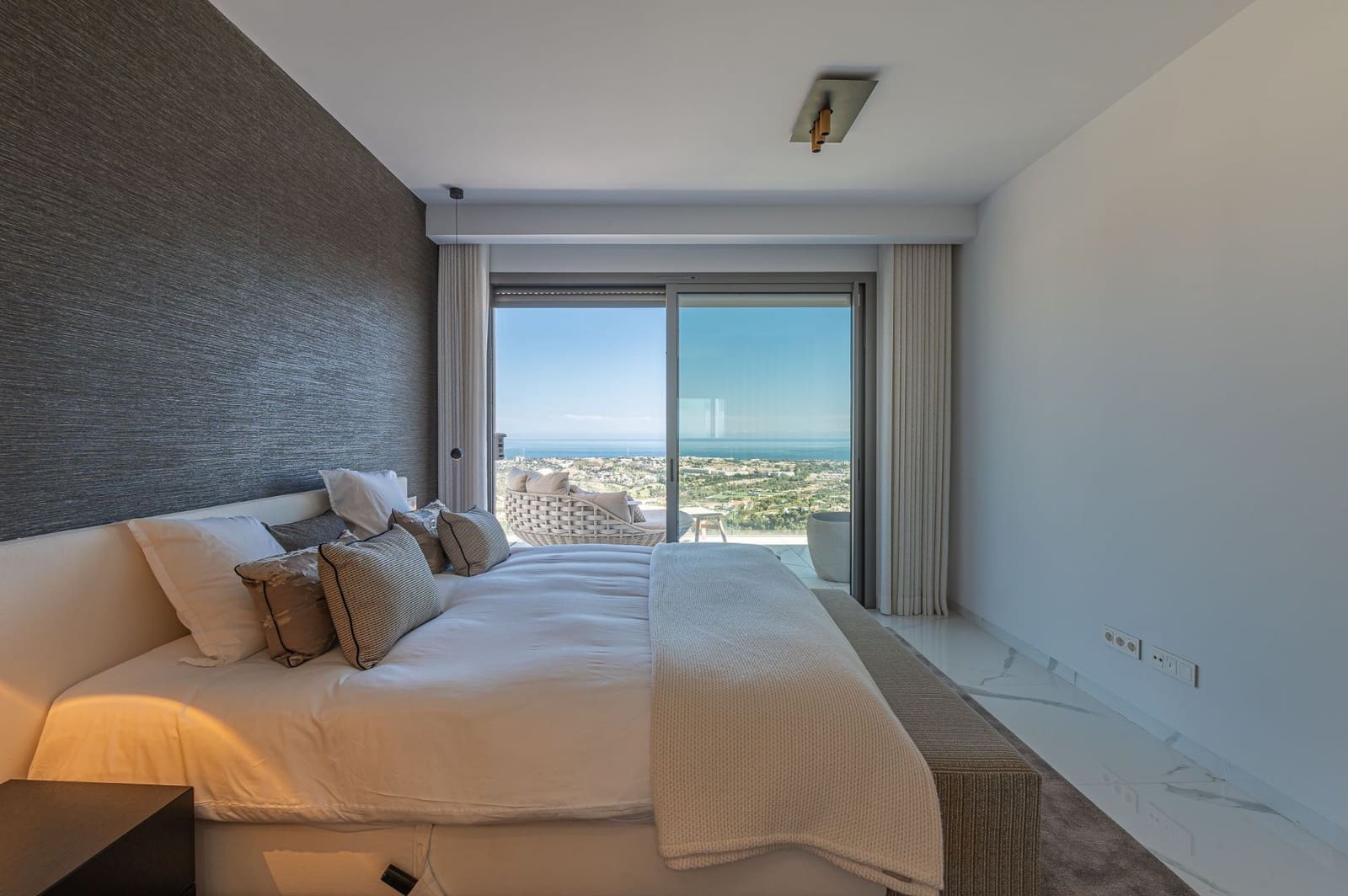 3 slaapkamer Appartement te koop in Benahavis - € 1.950.000 (Ref: 7848332)