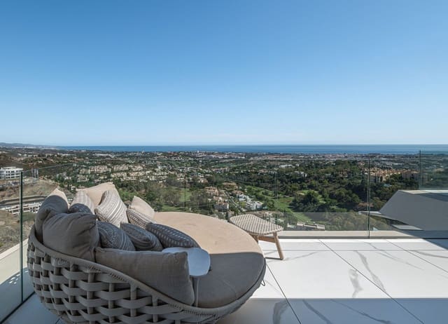 3 sypialnia Apartament na sprzedaż w Los Arqueros - Puerto del Almendro, Benahavís - 1 950 000 € (Ref: 7848332)