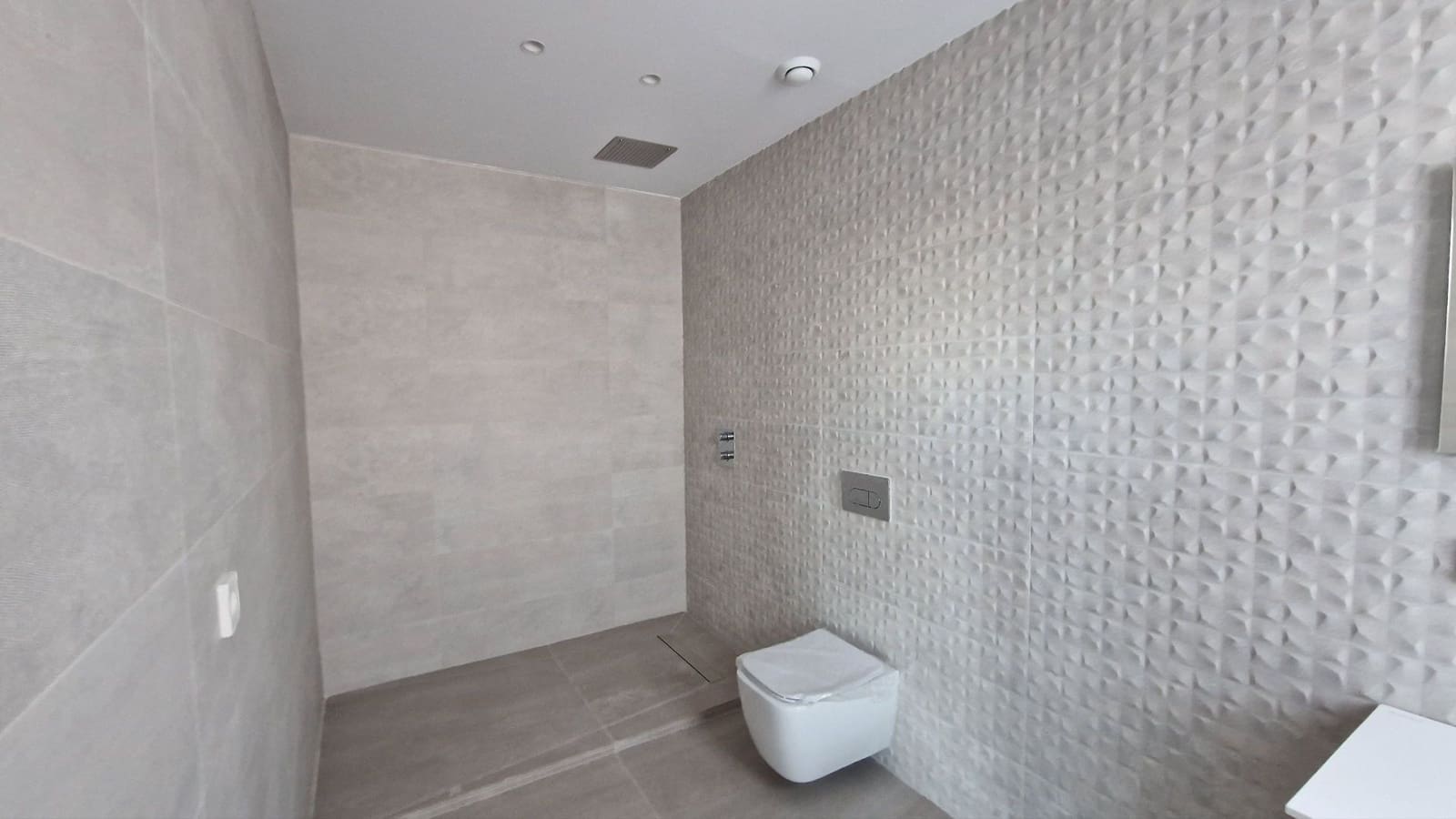 4 bedroom Villa for sale in Elviria - € 2,300,000 (Ref: 7911320)