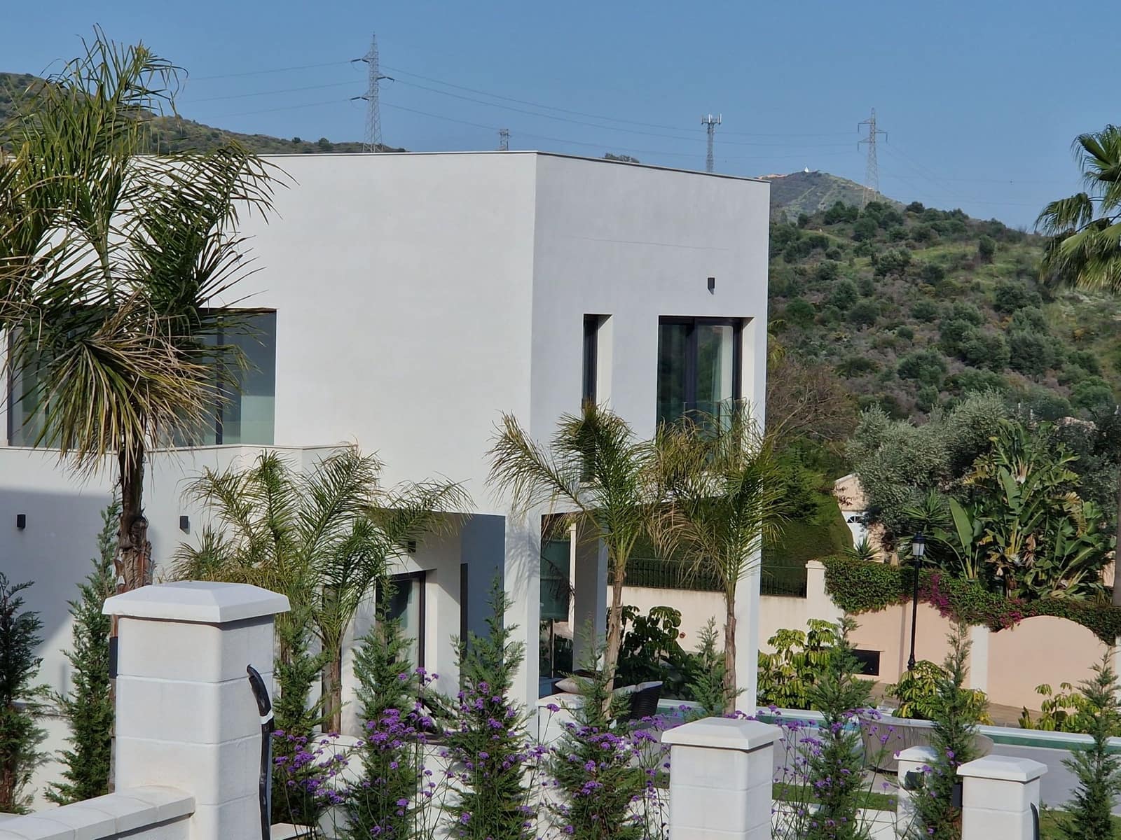 4 bedroom Villa for sale in Elviria - € 2,300,000 (Ref: 7911320)