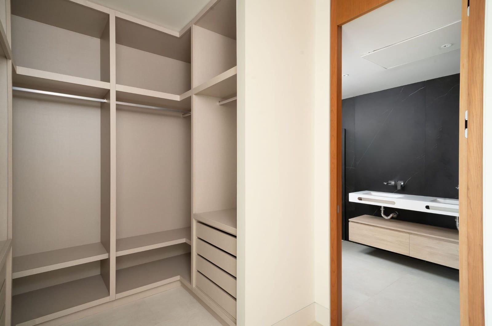 4 Zimmer Villa zu verkaufen in Benahavis - 3.850.000 € (Ref: 7985819)