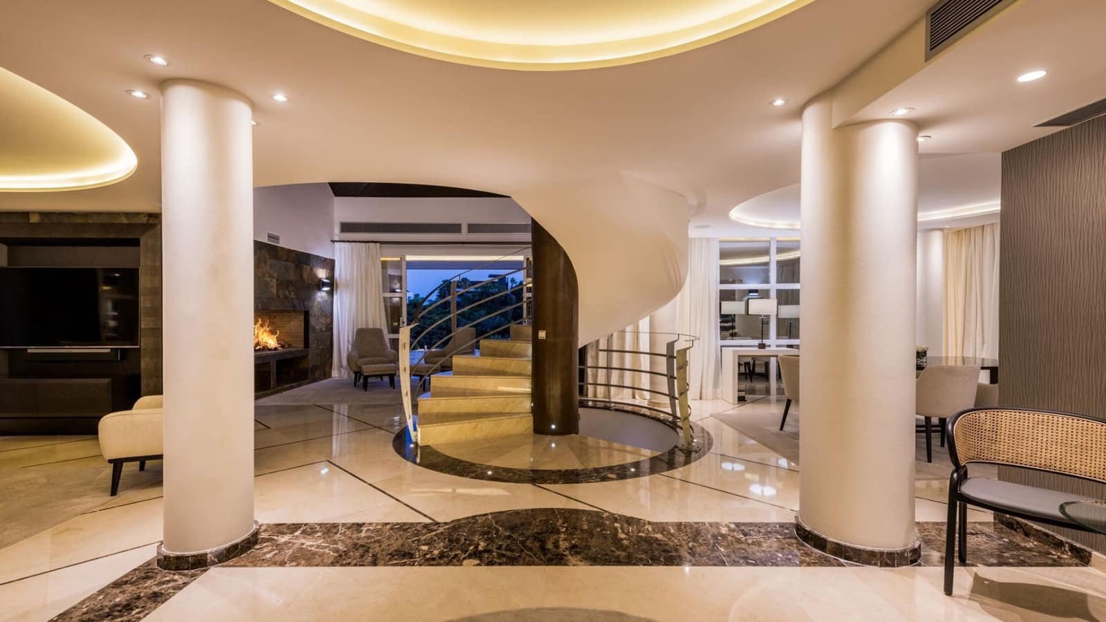 5 sovrum Villa till salu i La Quinta - 3 595 000 € (Ref: 8022752)