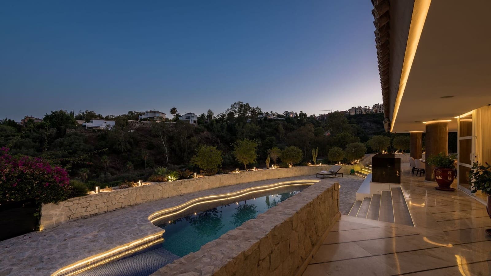 5 sovrum Villa till salu i La Quinta - 3 595 000 € (Ref: 8022752)