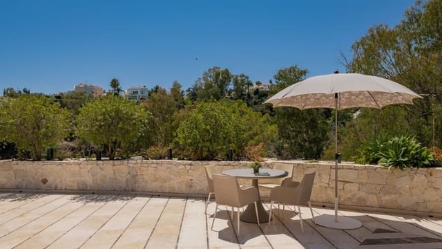 5 sovrum Villa till salu i La Quinta, Benahavís - 3 595 000 € (Ref: 8022752)