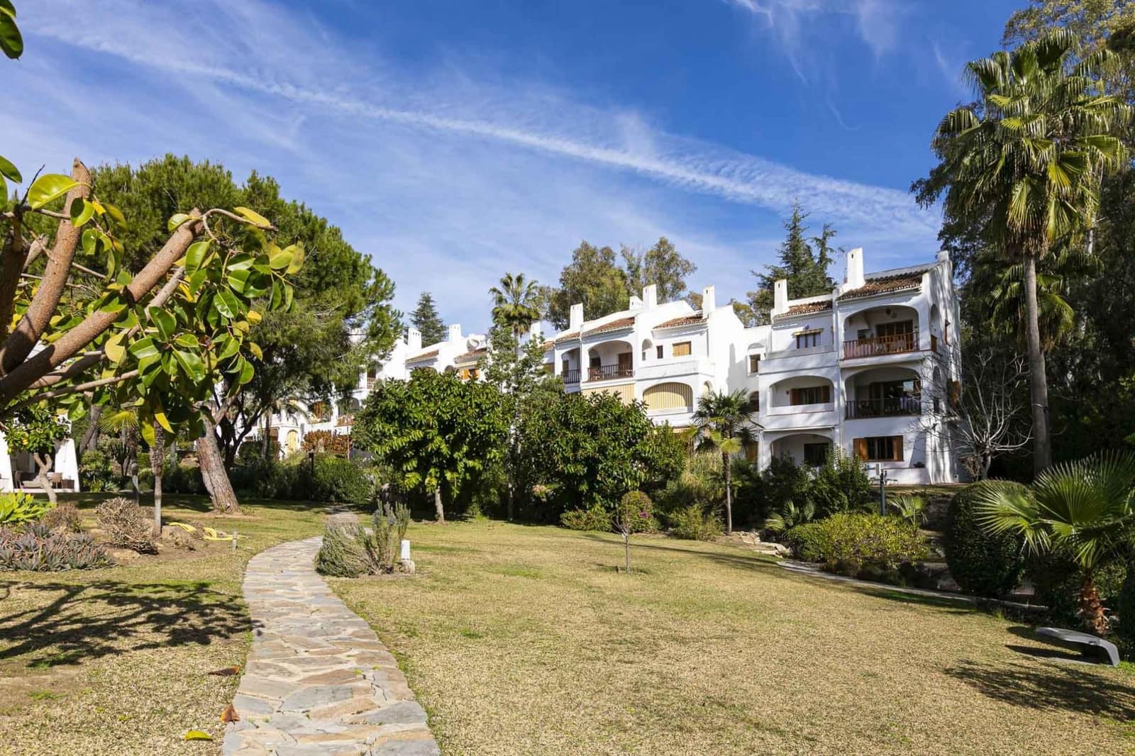 2 soverom Penthouse til salgs i Nueva Andalucia - € 397 000 (Ref: 8039049)