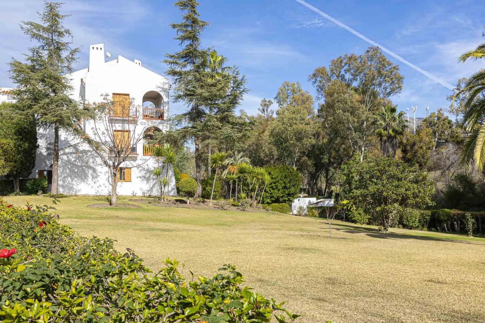 2 soverom Penthouse til salgs i Nueva Andalucia - € 397 000 (Ref: 8039049)