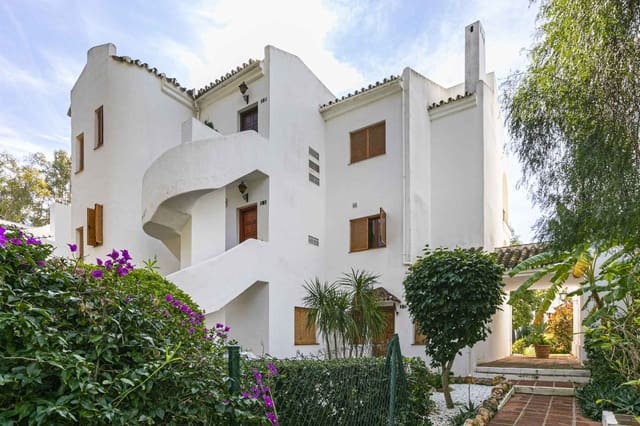 2 soveværelse Penthouse til salg i Los Naranjos, Marbella - € 397.000 (Ref: 8039049)