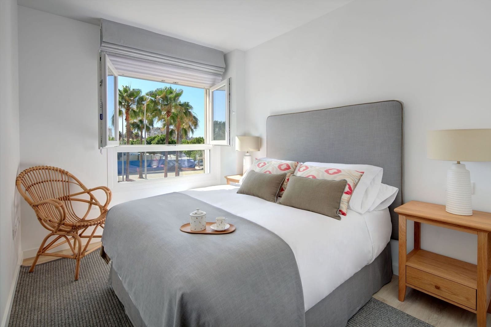 Apartamento de 2 habitaciones en Nueva Andalucia en venta - 395.000 € (Ref: 8125368)