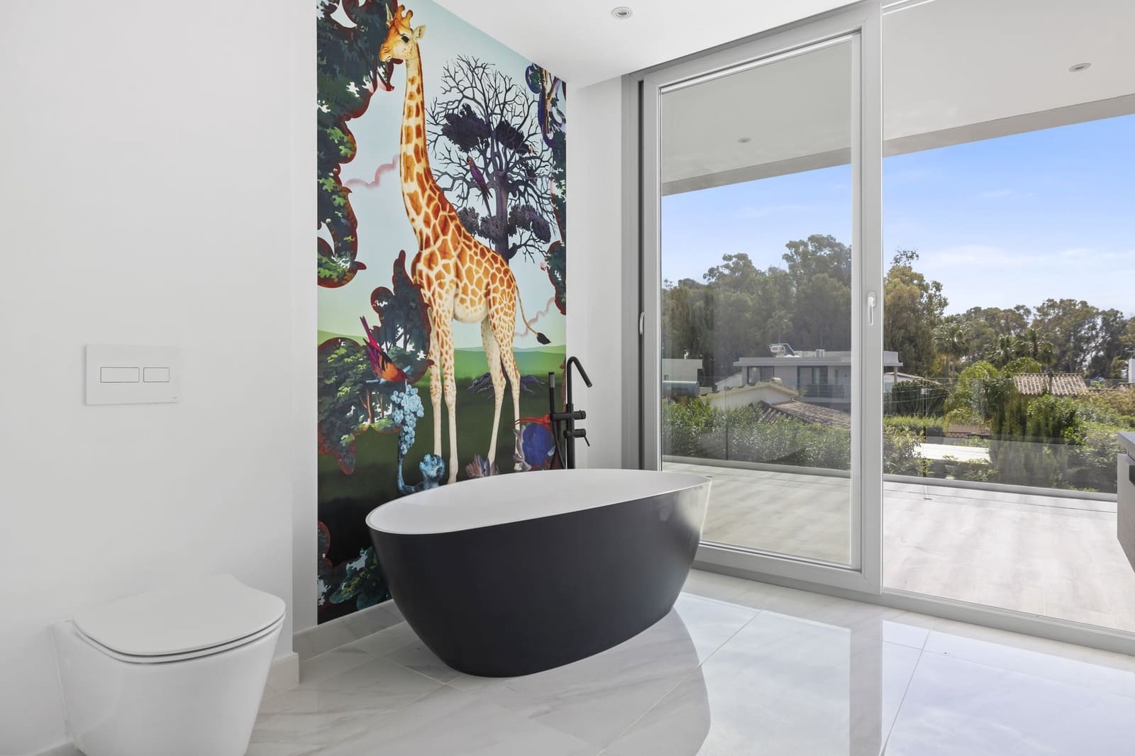 5 slaapkamer Villa te koop in Marbella - € 2.950.000 (Ref: 8212821)