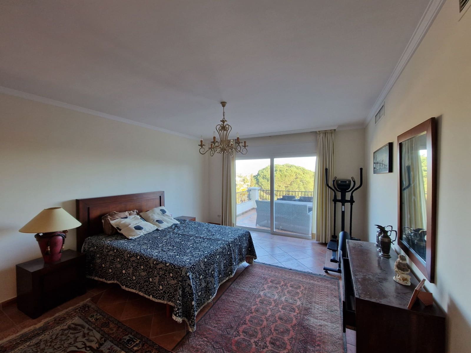 6 soveværelse Villa til salg i Nueva Andalucia - € 3.100.000 (Ref: 8267258)