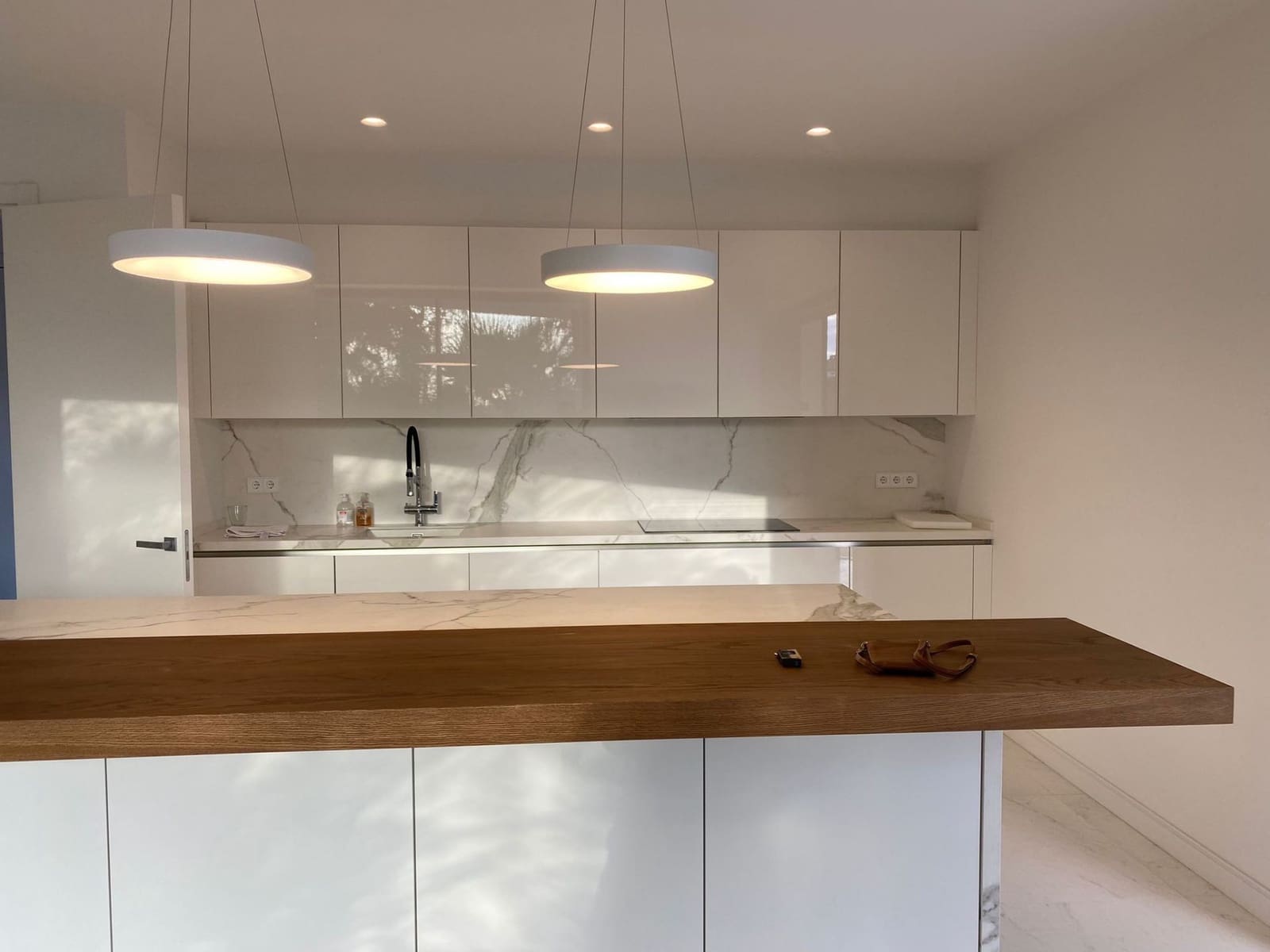 4 bedroom Villa for sale in Benahavis - € 3,890,000 (Ref: 8431389)