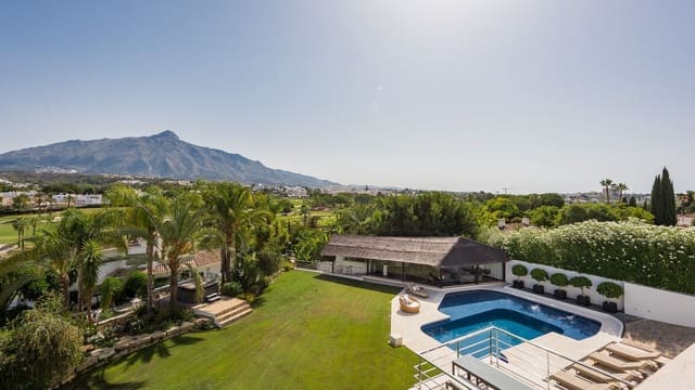 7 slaapkamer Villa te koop in Los Naranjos, Marbella - € 4.995.000 (Ref: 8511314)