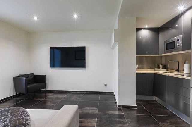 Apartamento de 1 habitación en Cancelada, Estepona en venta - 215.000 € (Ref: 8634139)