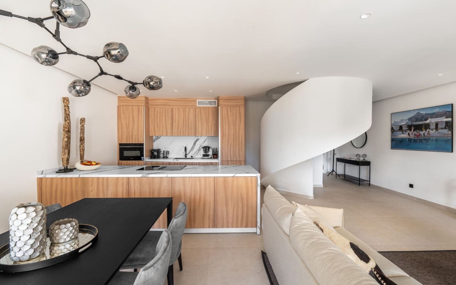 4 soverom Penthouse til salgs i Nueva Andalucia - € 1 250 000 (Ref: 8692364)