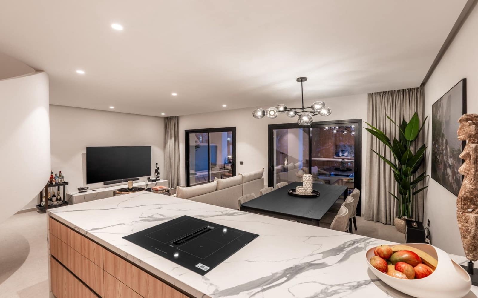 4 soverom Penthouse til salgs i Nueva Andalucia - € 1 250 000 (Ref: 8692364)