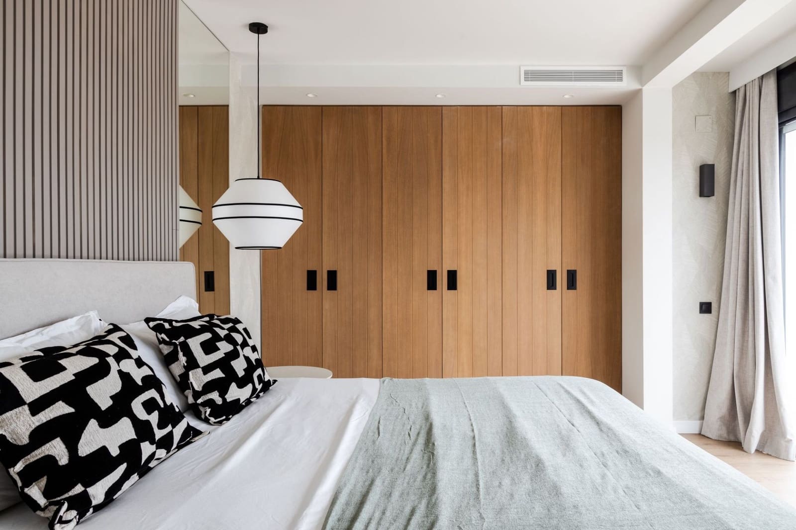 4 slaapkamer Villa te koop in Nueva Andalucia - € 2.795.000 (Ref: 8848756)