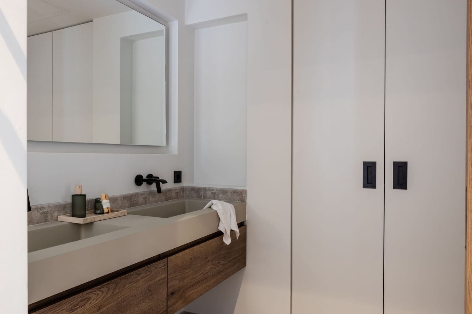 4 slaapkamer Villa te koop in Nueva Andalucia - € 2.795.000 (Ref: 8848756)