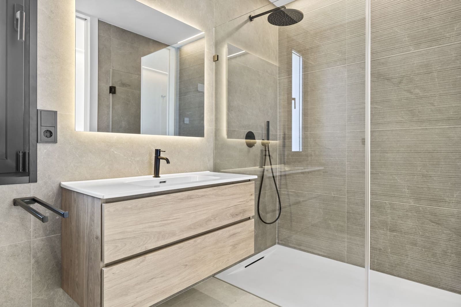 4 soverom Villa til salgs i Benahavis - € 3 485 000 (Ref: 8866916)