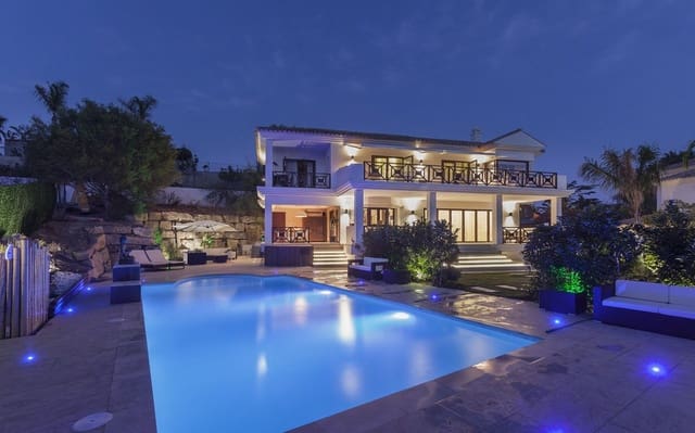 5 Zimmer Villa zu verkaufen in Nueva Andalucia, Marbella - 2.750.000 € (Ref: 9064356)